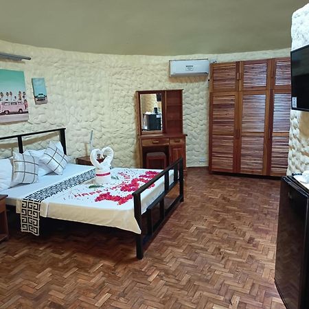 Midnite Inn Панглао Екстер'єр фото