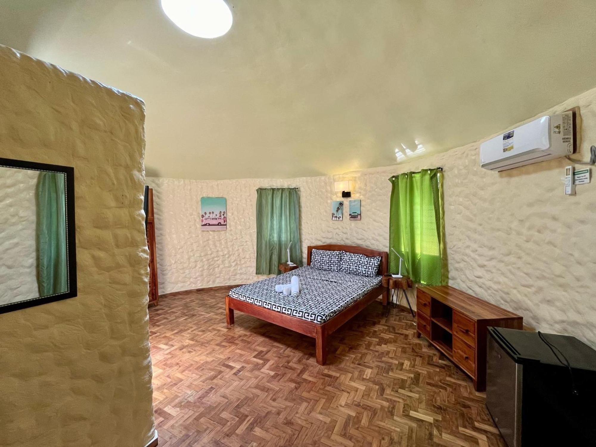 Midnite Inn Панглао Екстер'єр фото